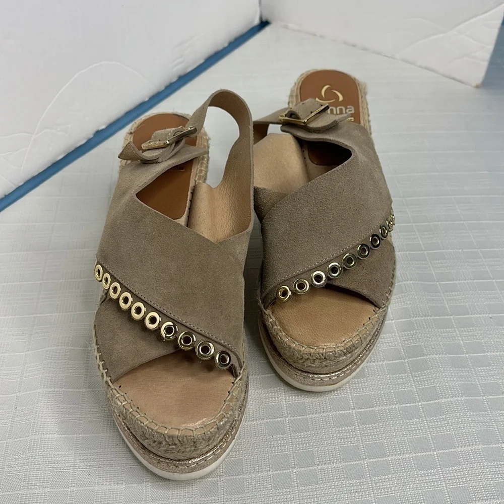 Kanna taupe leather crisscross grommet lined wedge Espriella sandals